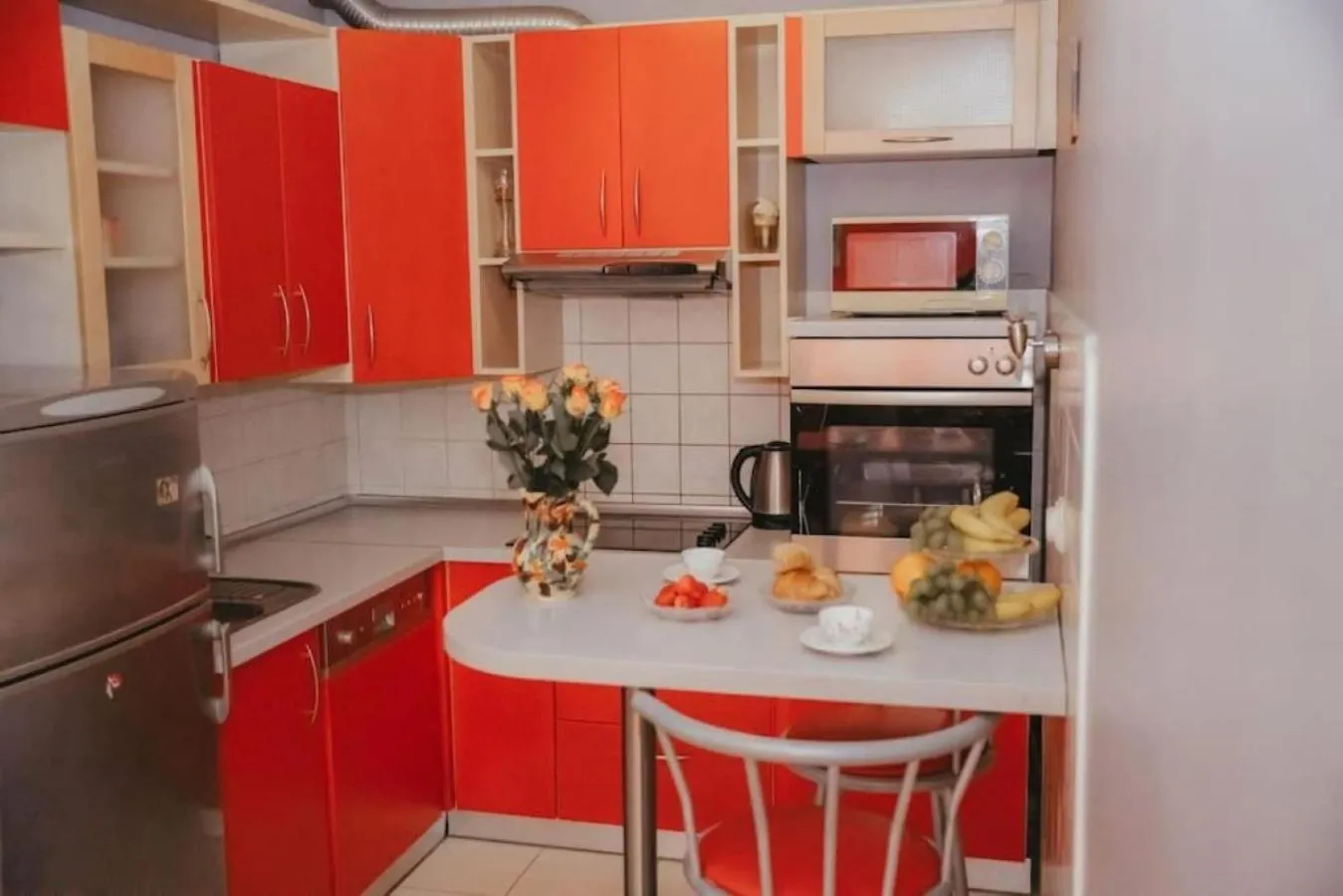 Lägenhet Lovely 1-Bedroom Apt W/ Seaview + Free Parking Trogir Kroatien